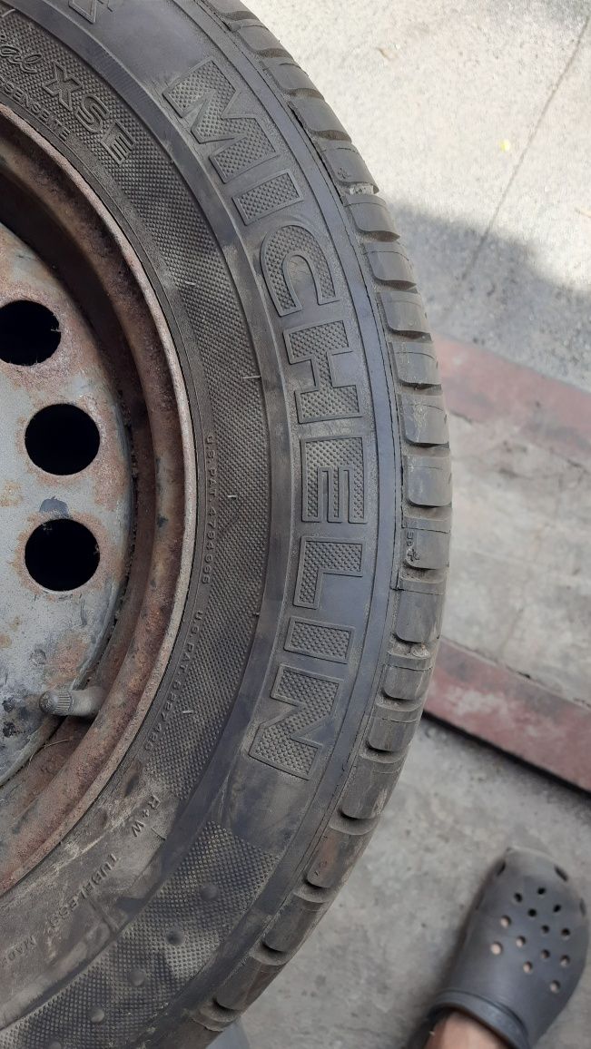 Резина 195/65 r15 лето michelin