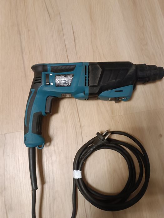 Młotowiertarka Makita hr 26 30.