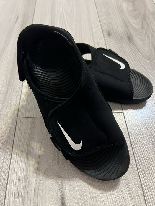 кросівки сандалі Nike 36 розмір