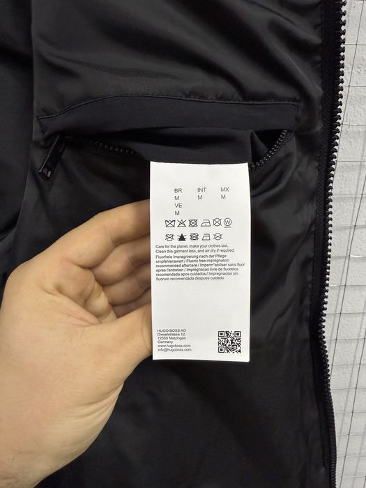 Оригінальна жилетка Hugo Boss