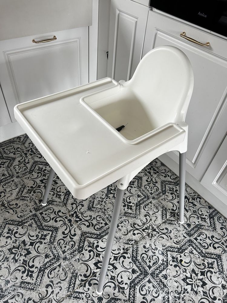 Krzeselko do karmienia IKEA