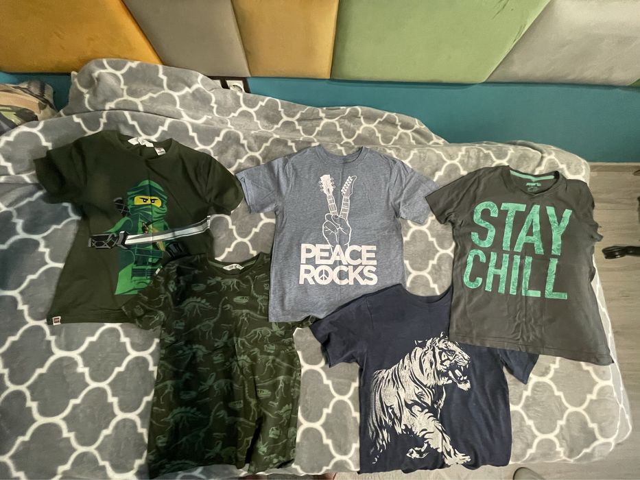 BOX ubrań chłopiec t-shity,spodrnki,spodnie,bluzy 134/140