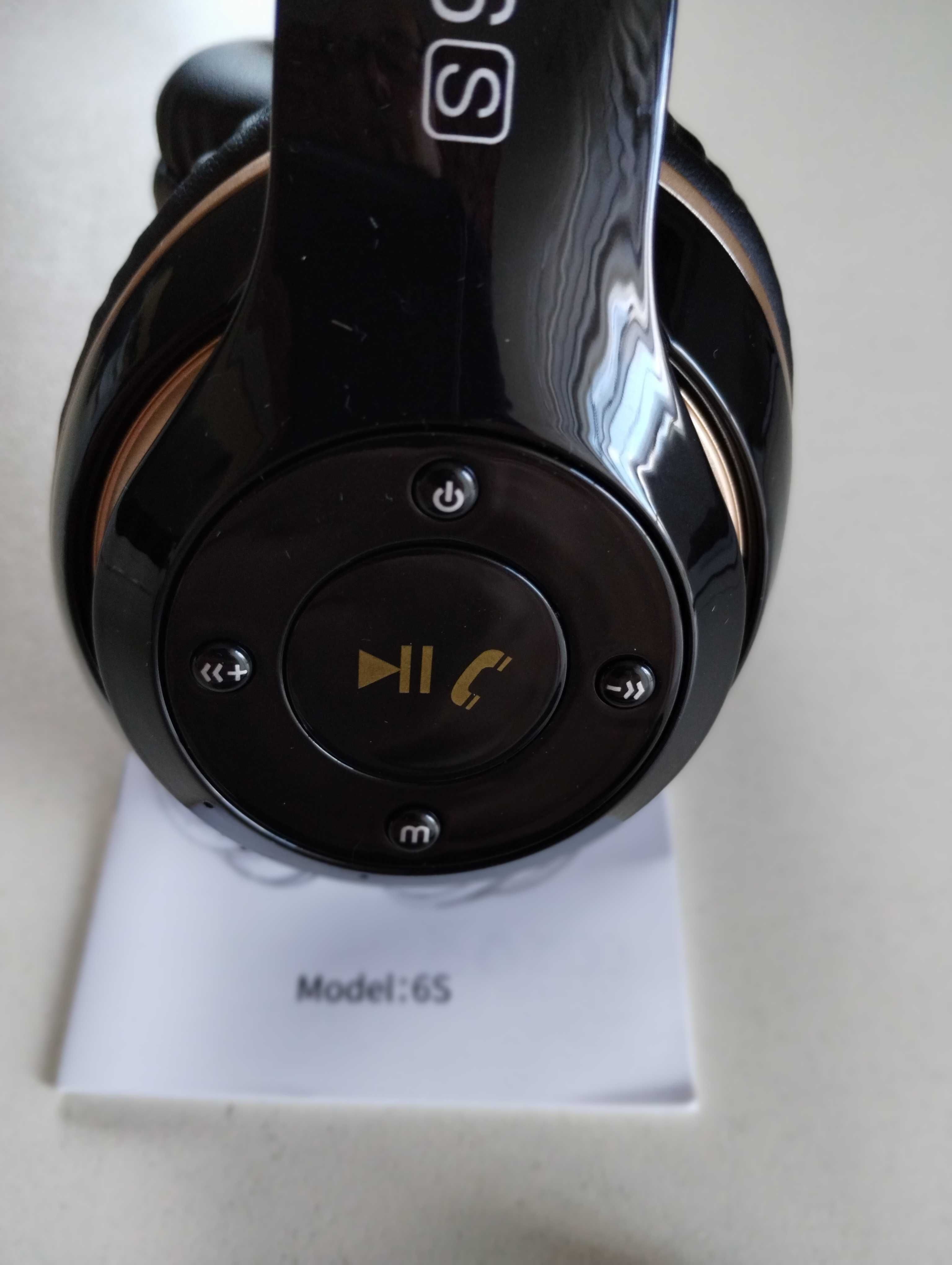 Słuchawki bezprzewodowe nauszne z mikrofonem Bluetooth 6S.