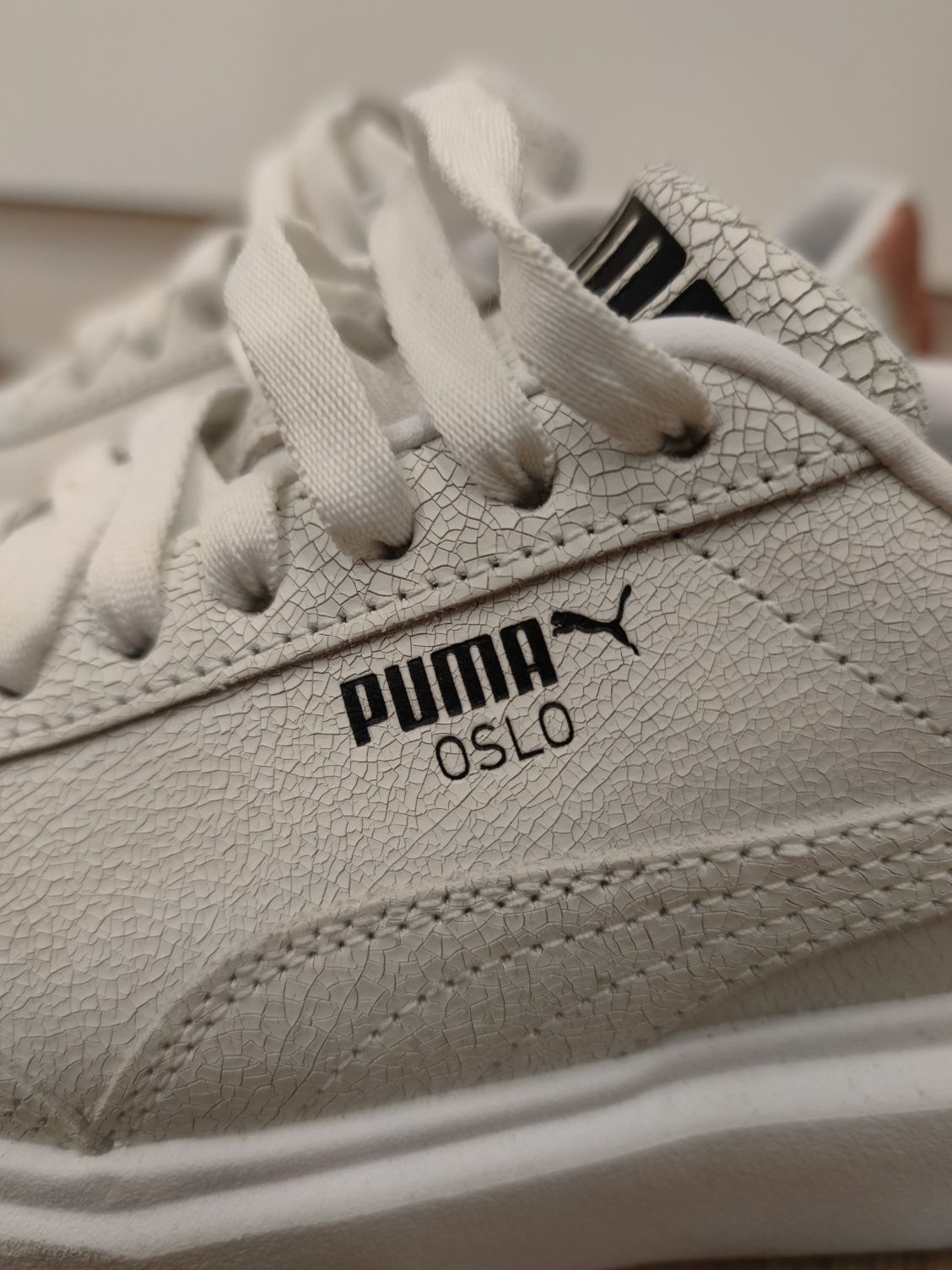 Tênis Puma Oslo plataforma