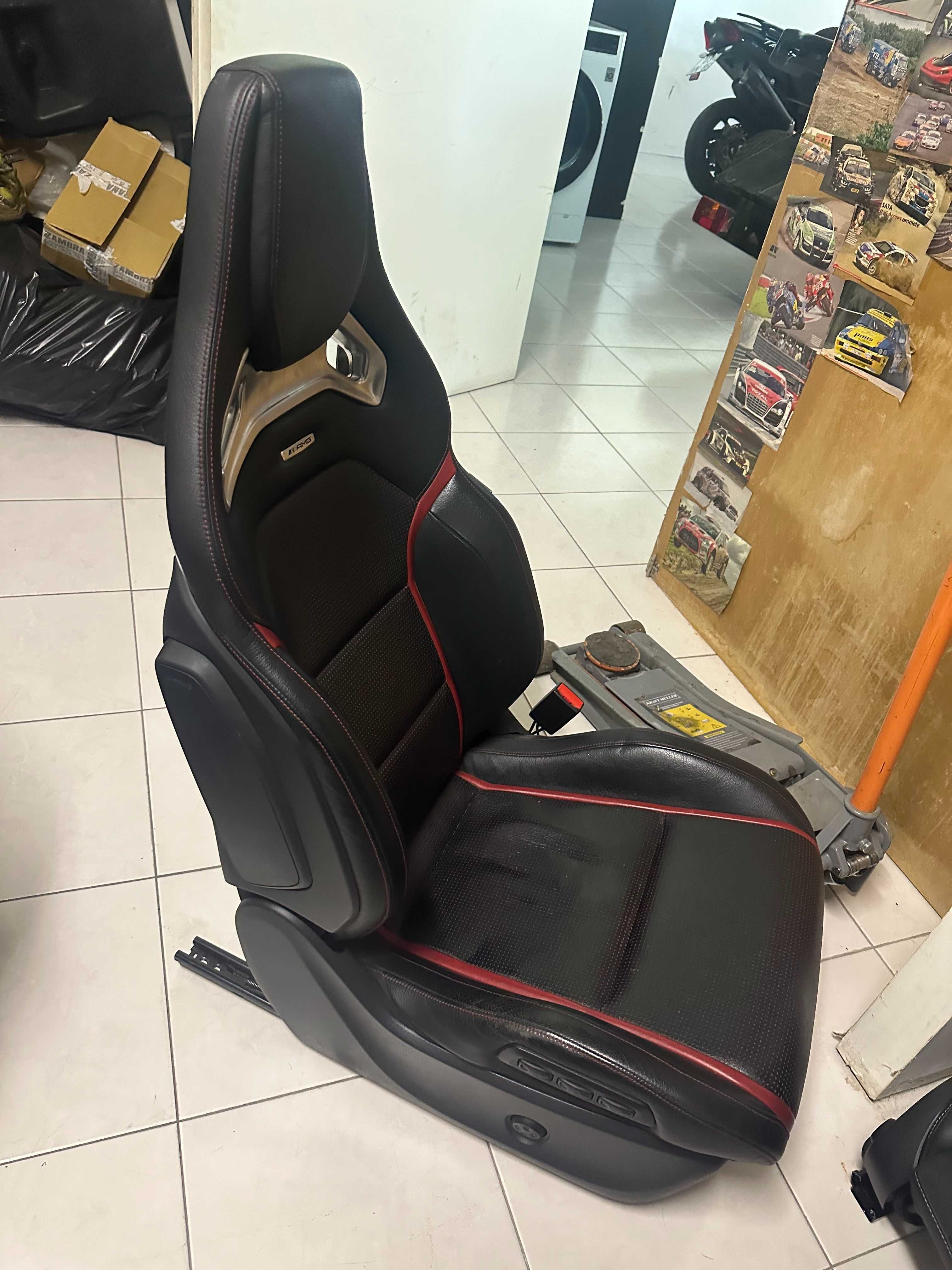 Bancos Recaro AMG elétricos