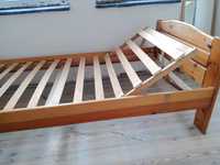 Łóżko drewniane, rozkładane
