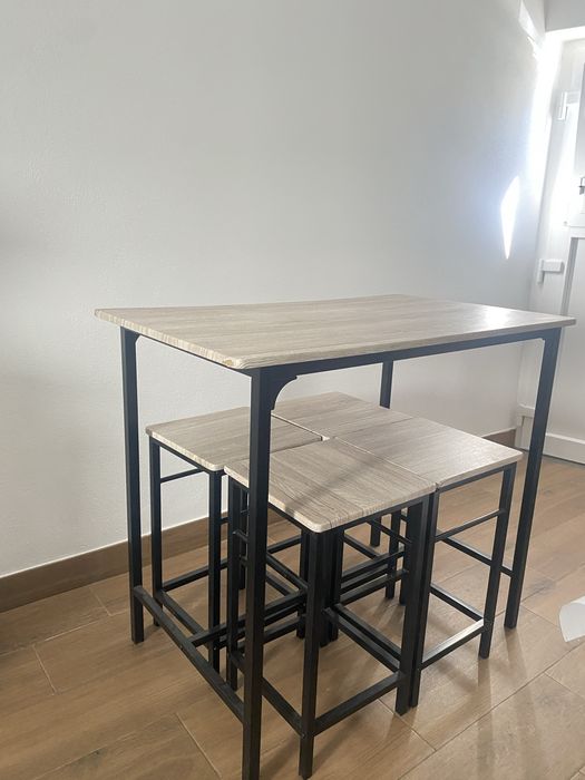 Conjunto Mesa Bar, 4 bancos