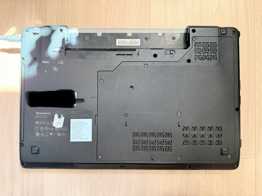 Komputer Lenovo IdeaPad Z565 laptop ibm  amd windows 7