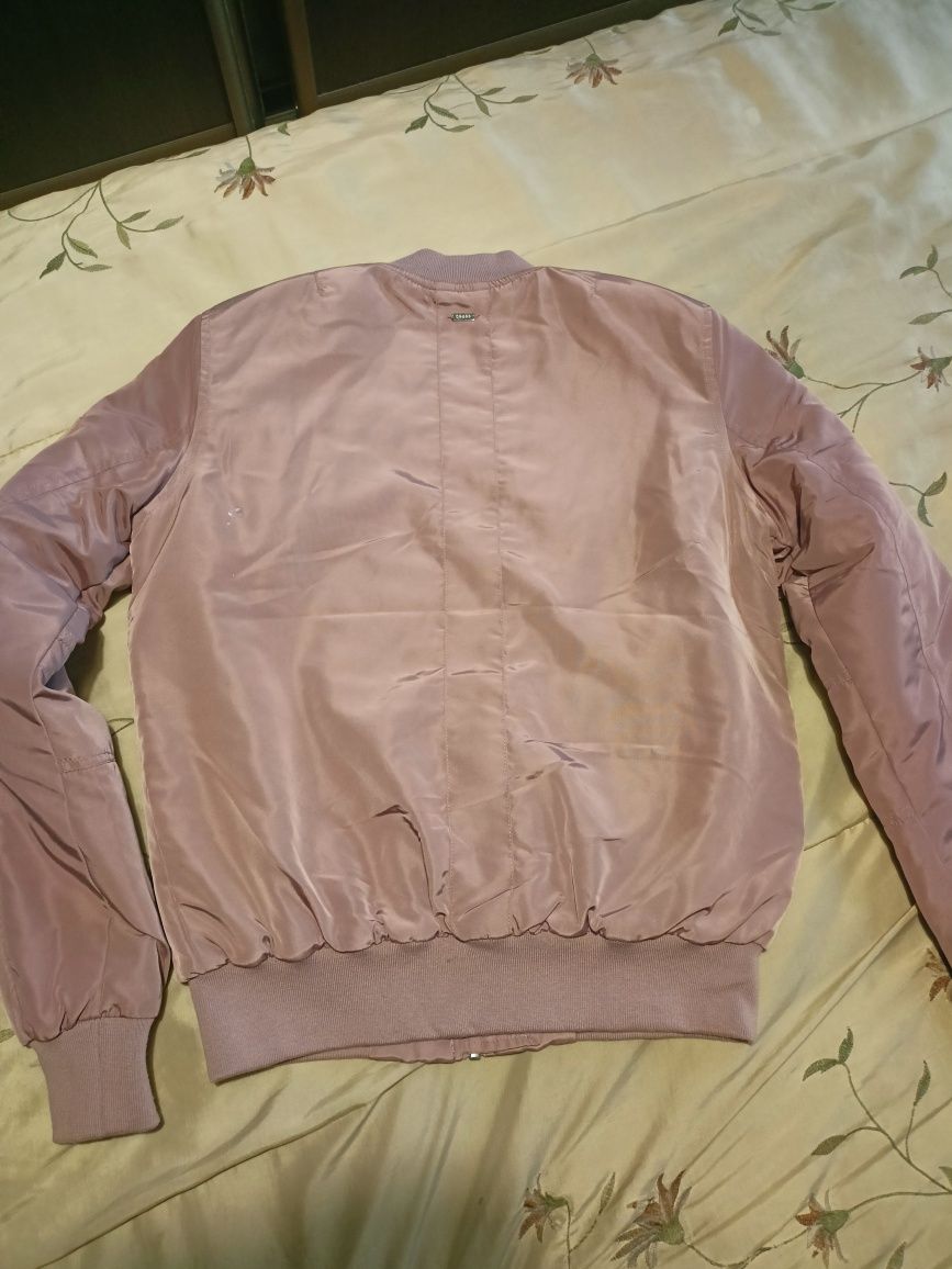 Kurtka Cropp bomberka xs
