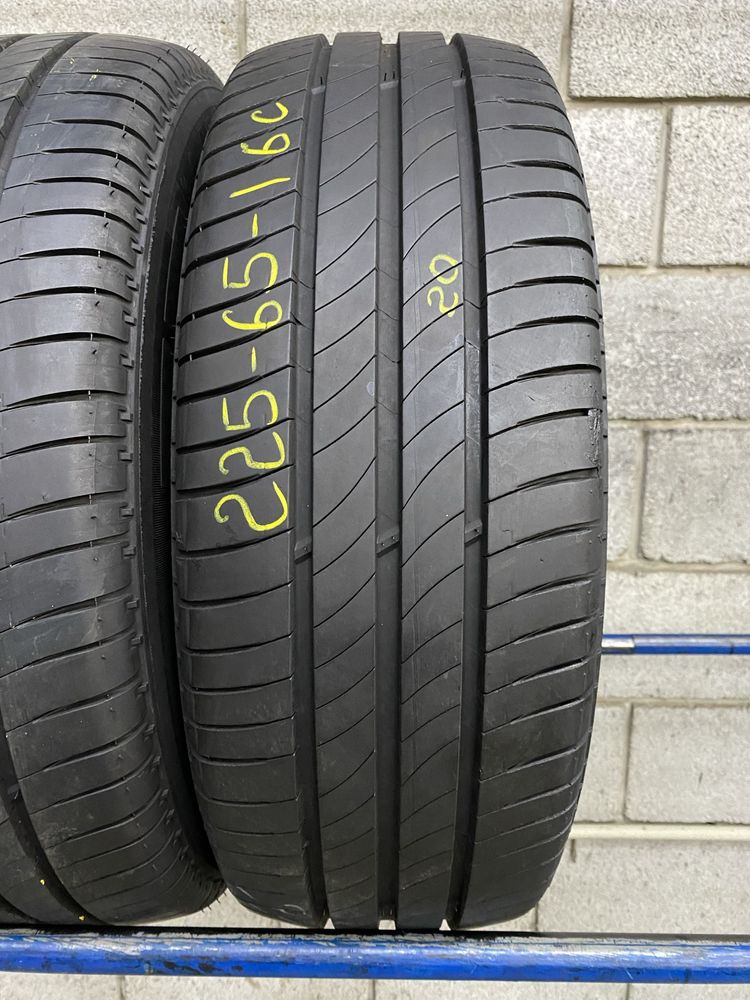 Літні шини 225/65 R16C MICHELIN