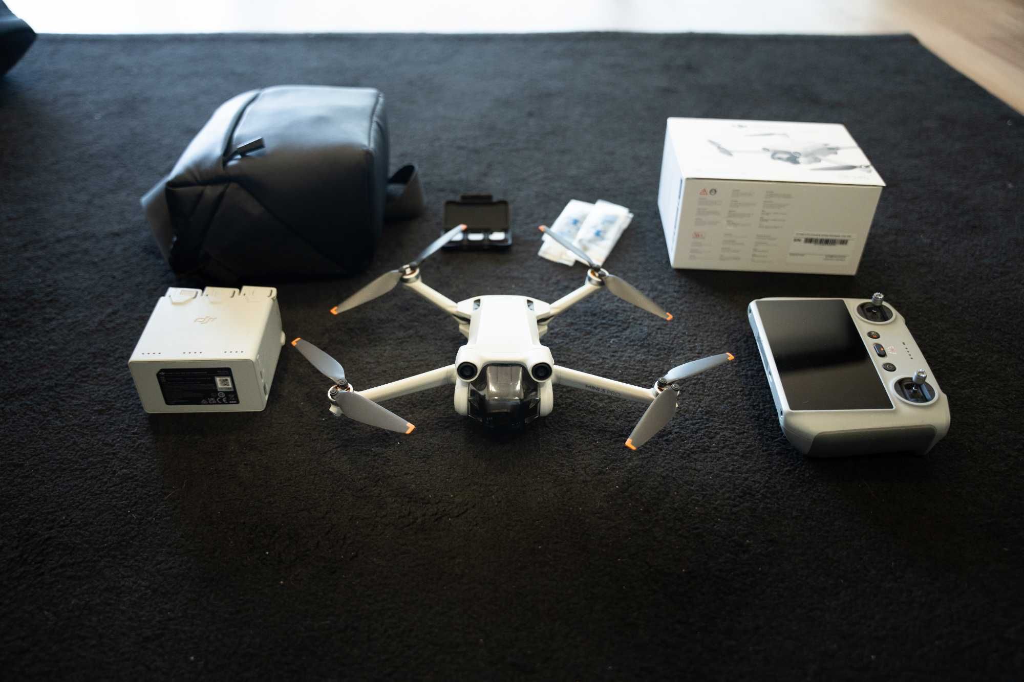 DJI Mavic Mini 3 Pro Combo - SEMI NOVO c/ Seguro, Mala e Acessórios