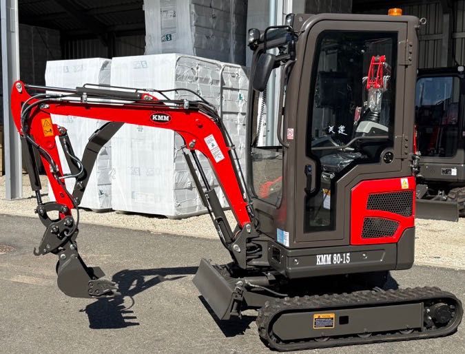 NOWA MINIKOPARKA KMM 8015 silnik KUBOTA Kabina regulacja gąsienice itp