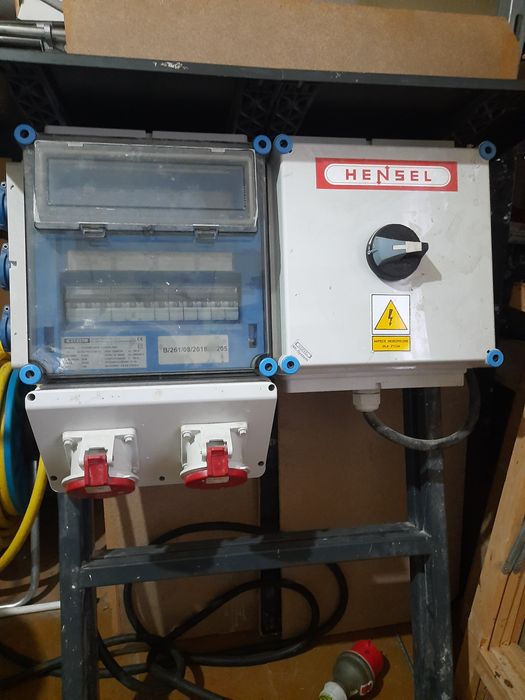 Tablica budowana Hensel wraz kablem 20 m