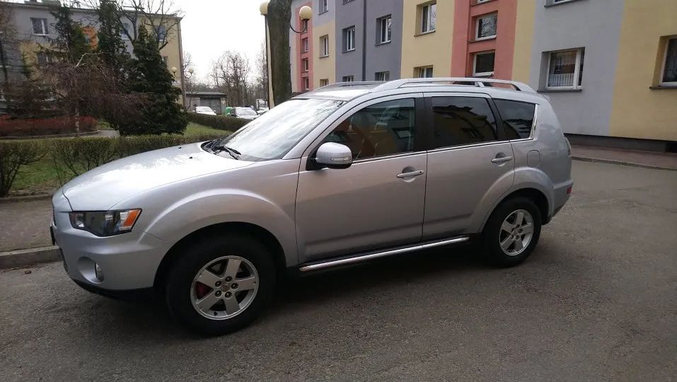 Mitsubishi Outlander Mitsubishi Outlander II 2.0 MIVEC 147 KM 108 kW
