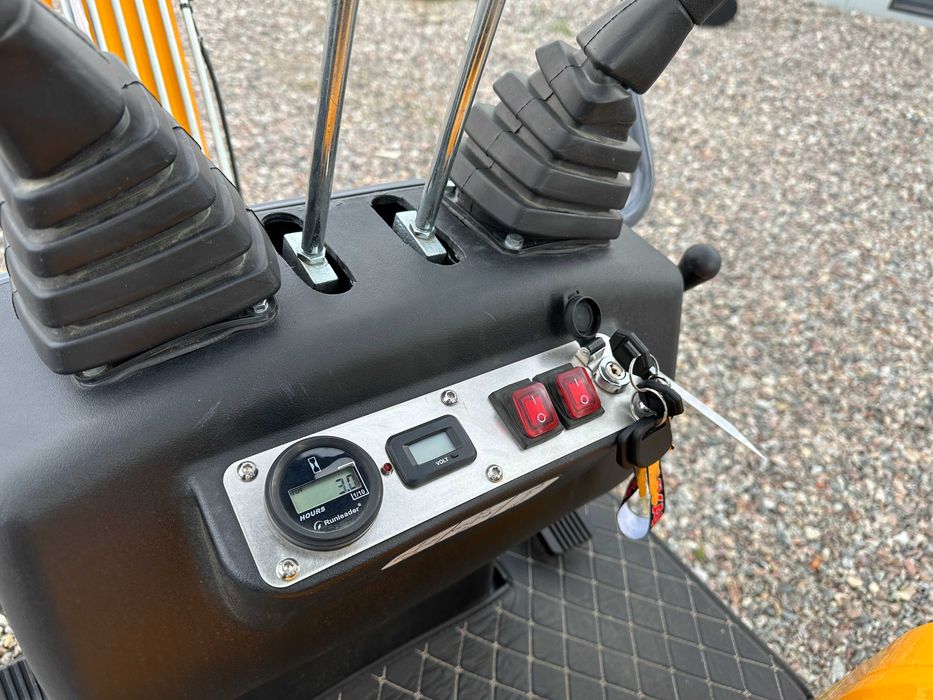 Minikoparka APS KME 10 Skrętne Ramię Łyżki NOWA DOSTAWA 2025r. NOWA