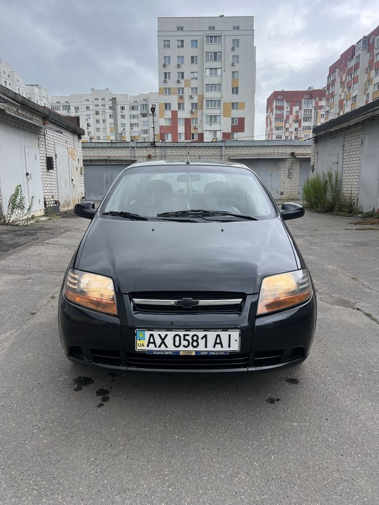 Продам Chevrolet aveo 1,5 2005 год