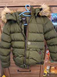 Chłopięca kurtka zimowa Carry rozmiar 128