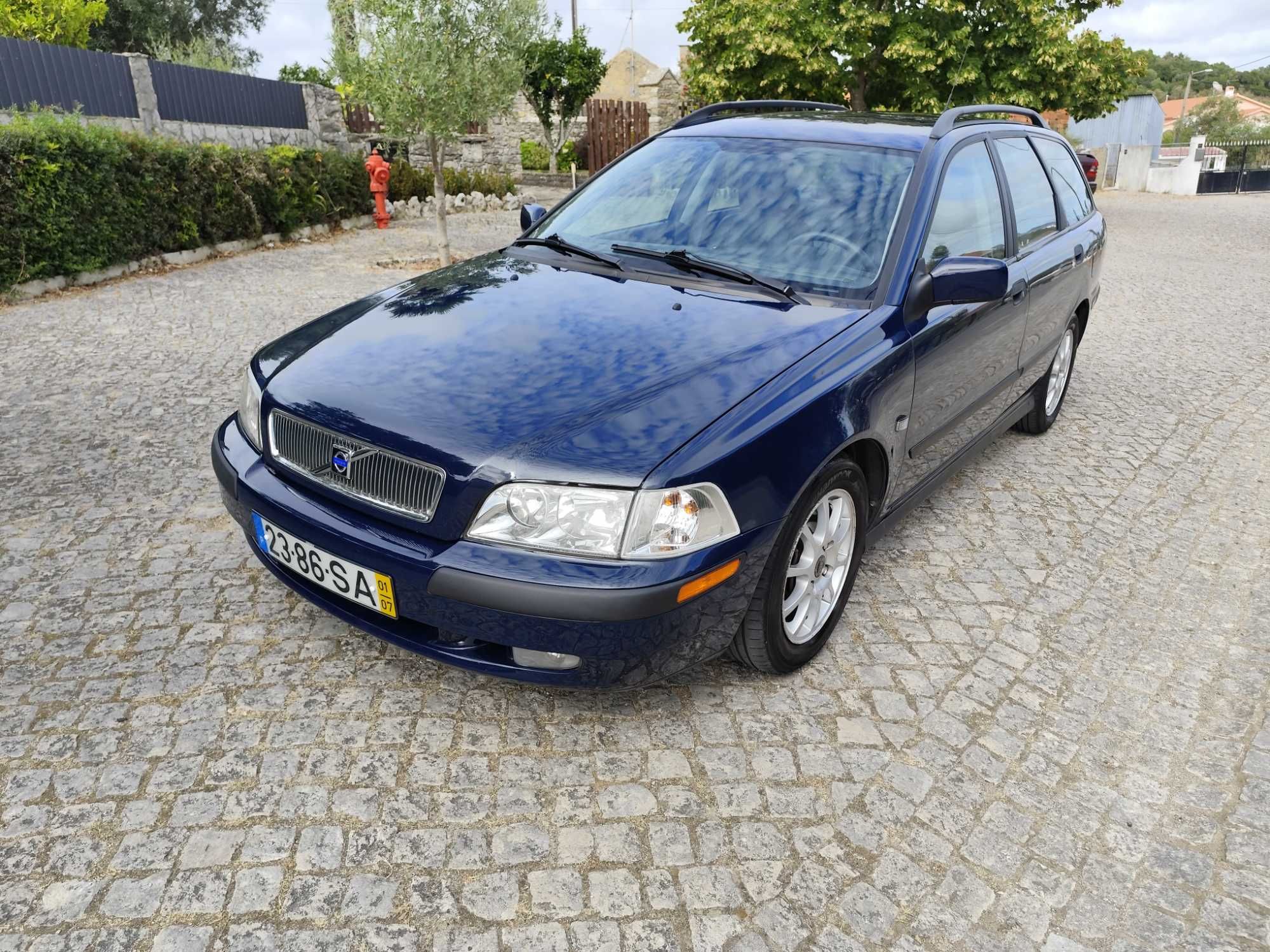 Volvo V40 1.9TD CR