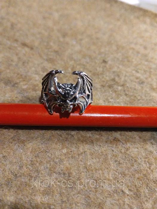 Кільце печать "Череп.Летюча миша;" захист воїна,оберіг, талісмант