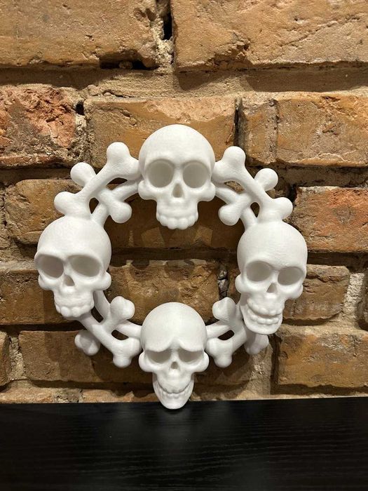 Dekoracja 3D Halloween Edycja Limitowana Duży wieniec z czaszek