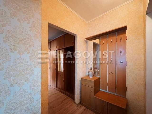 Продаж 3х кімнатної квартири на Оболоні, метро Мінська, Оболонь