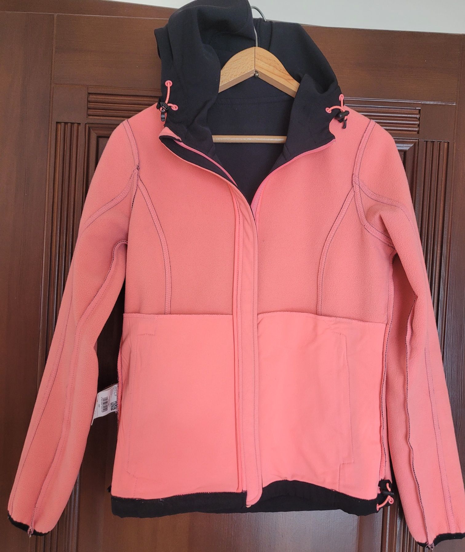 Softshell 4F kurtka XS jak Nowa