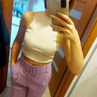 Beżowy crop top New Look 36