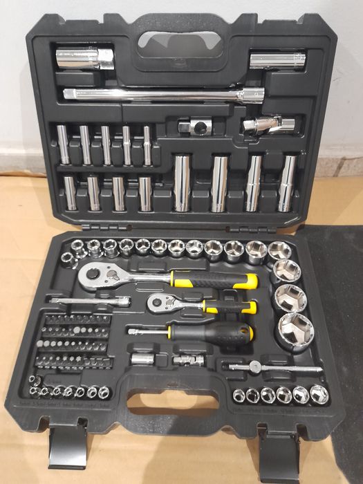 Stanley  Zestaw kluczy 1/4" 1/2" 96 elementów Powystawowe Jak Nowe!