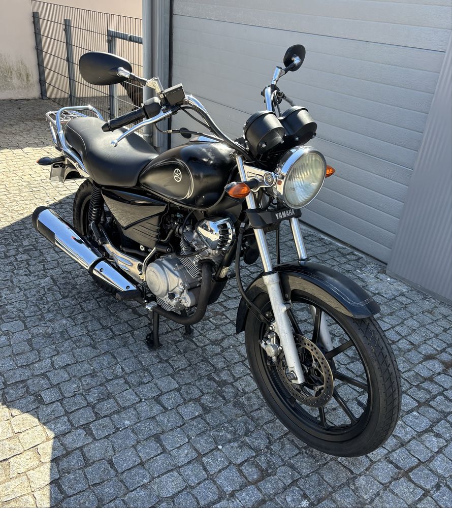 Yamaha ybr 125 Custom