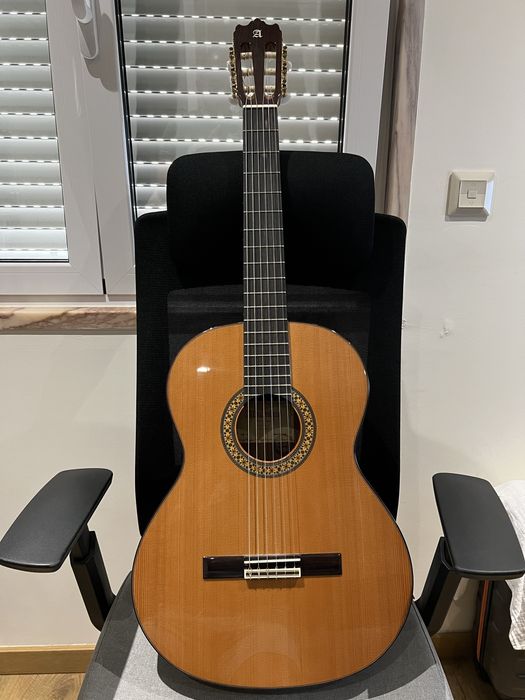 Guitarra Alhambra 4P