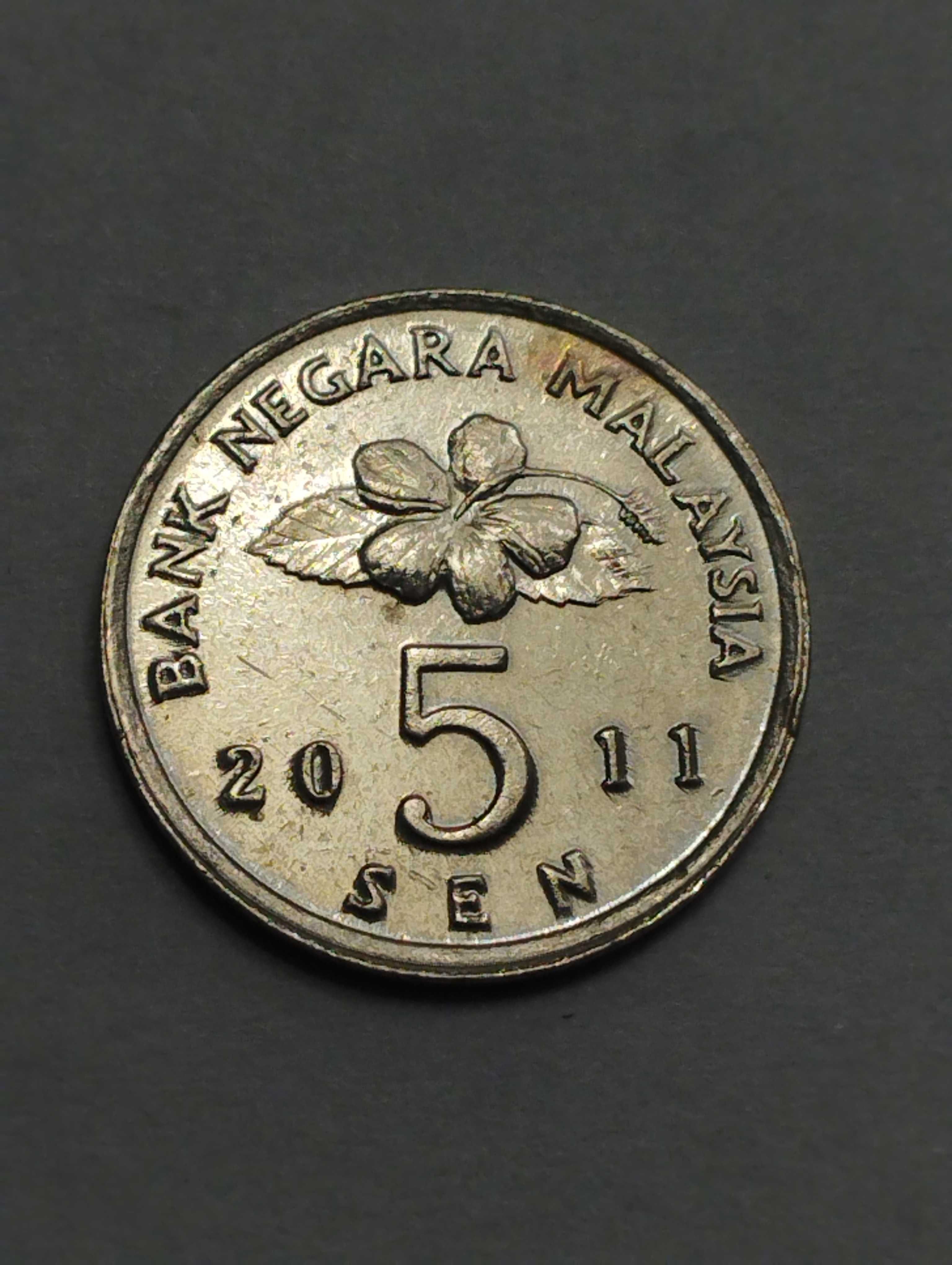 Sprzedam monetę  Malezja 5 senów 2011r. piękny stan