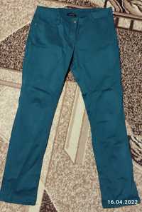 Женские брюки зеленые размер 30-31