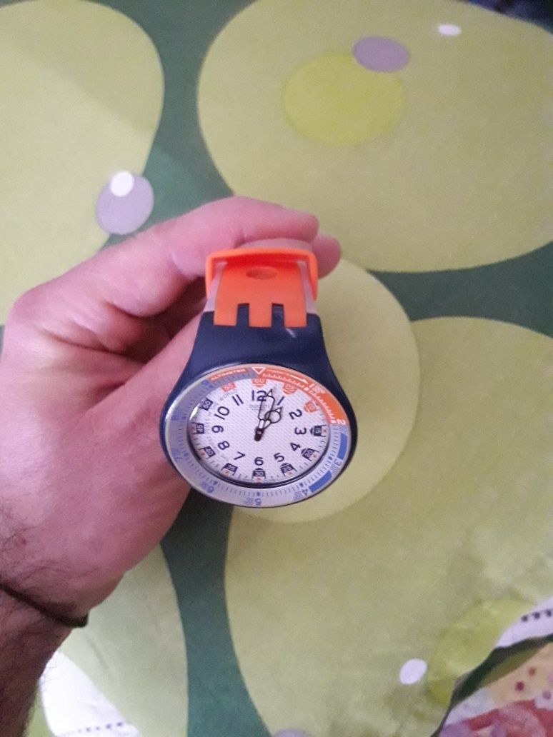 Relógio Swatch edição especial