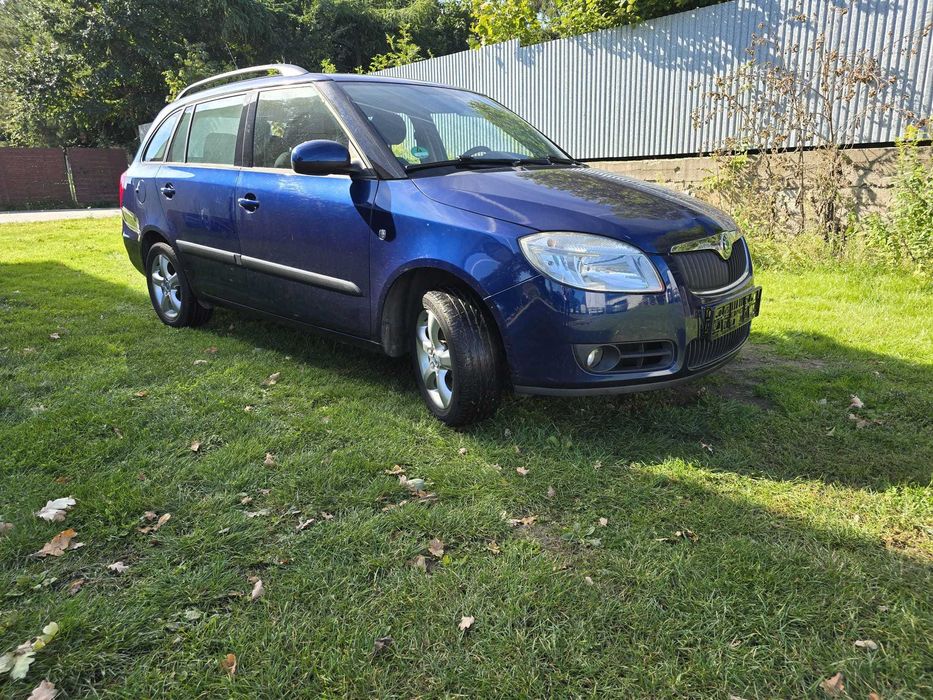 Skoda Fabia 2010 r benzyna 1.6 16V