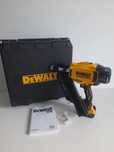 Gwożdziarka dewalt dcn930p2 
Stan nowy powystawowy 100% sprawna 2025 R