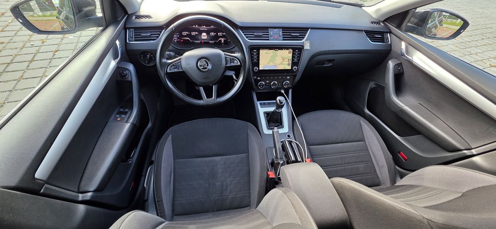 Skoda Octavia TDI Virtual Vrs pakiet Android Auto Car Play LED Zamiana