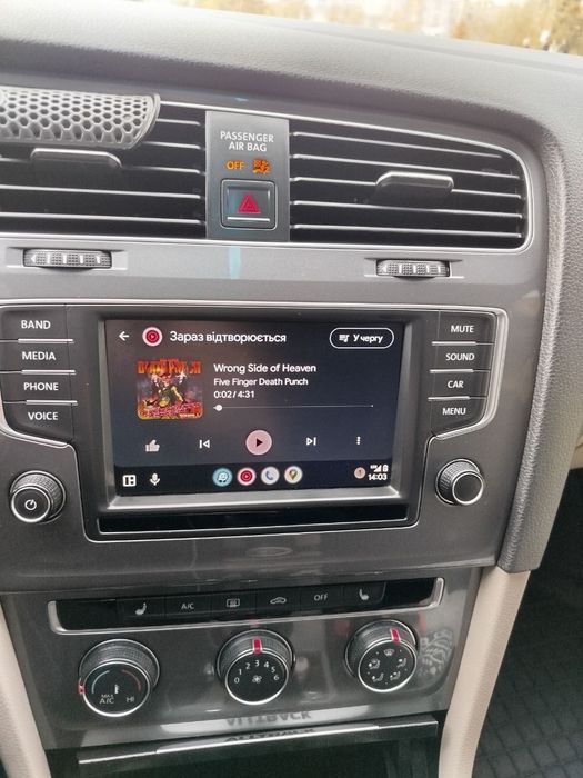 Продам Volkswagen Golf 7 Alltrack