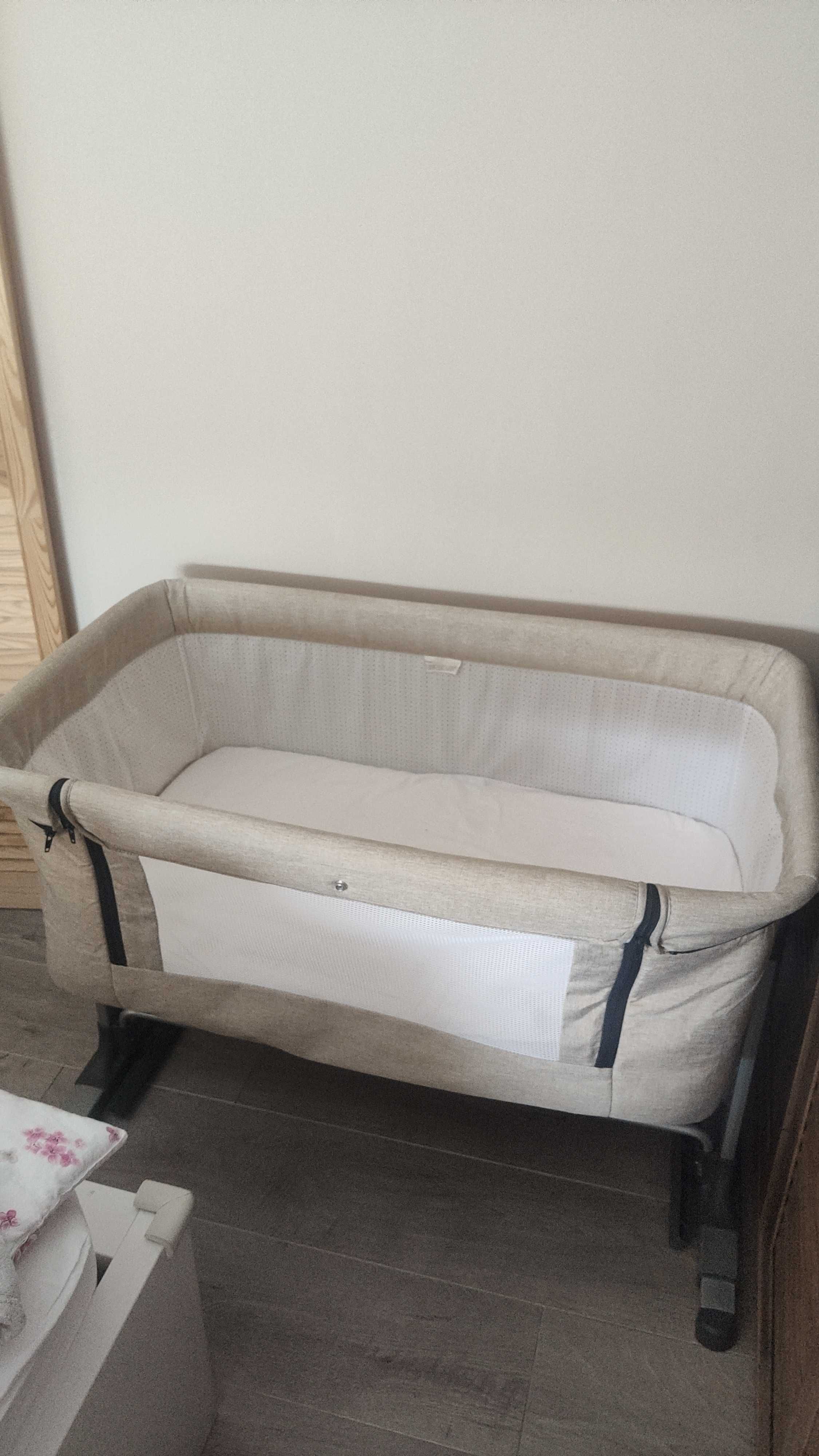Łóżeczko dostawne plus gratis gruby materac