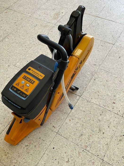 Motocortador Partner R950