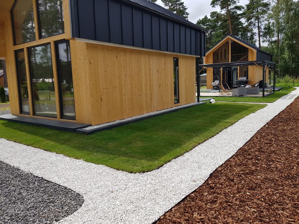 Domki nad morzem Nowoczesne stodoły + Jacuzzi  LATO 2025