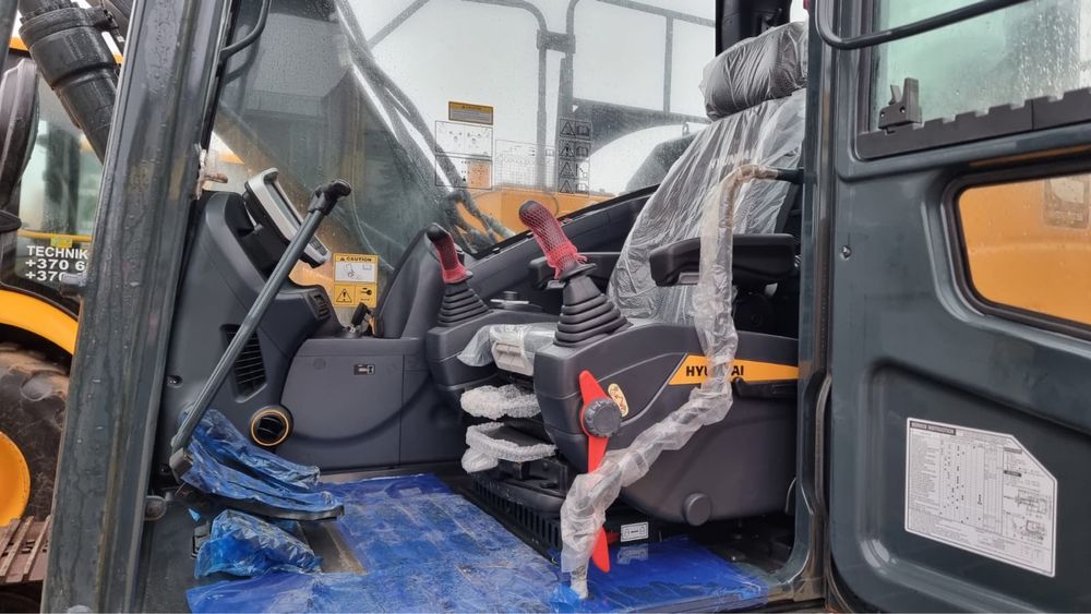 Новый экскаватор Hyundai HX 140 D , 2025 -2026 г