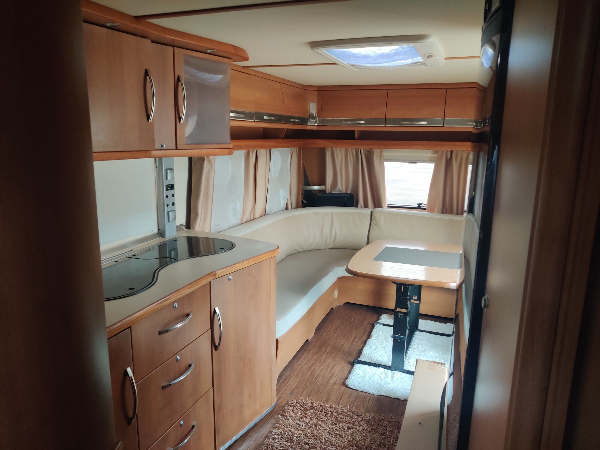 Caravana fendt 590