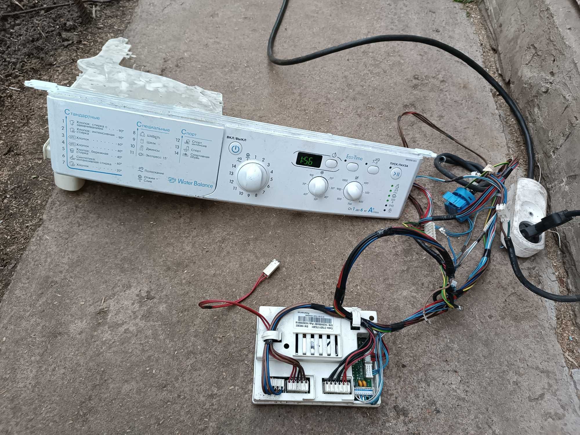 Indesit IWSD 61051  модуль плата індикації