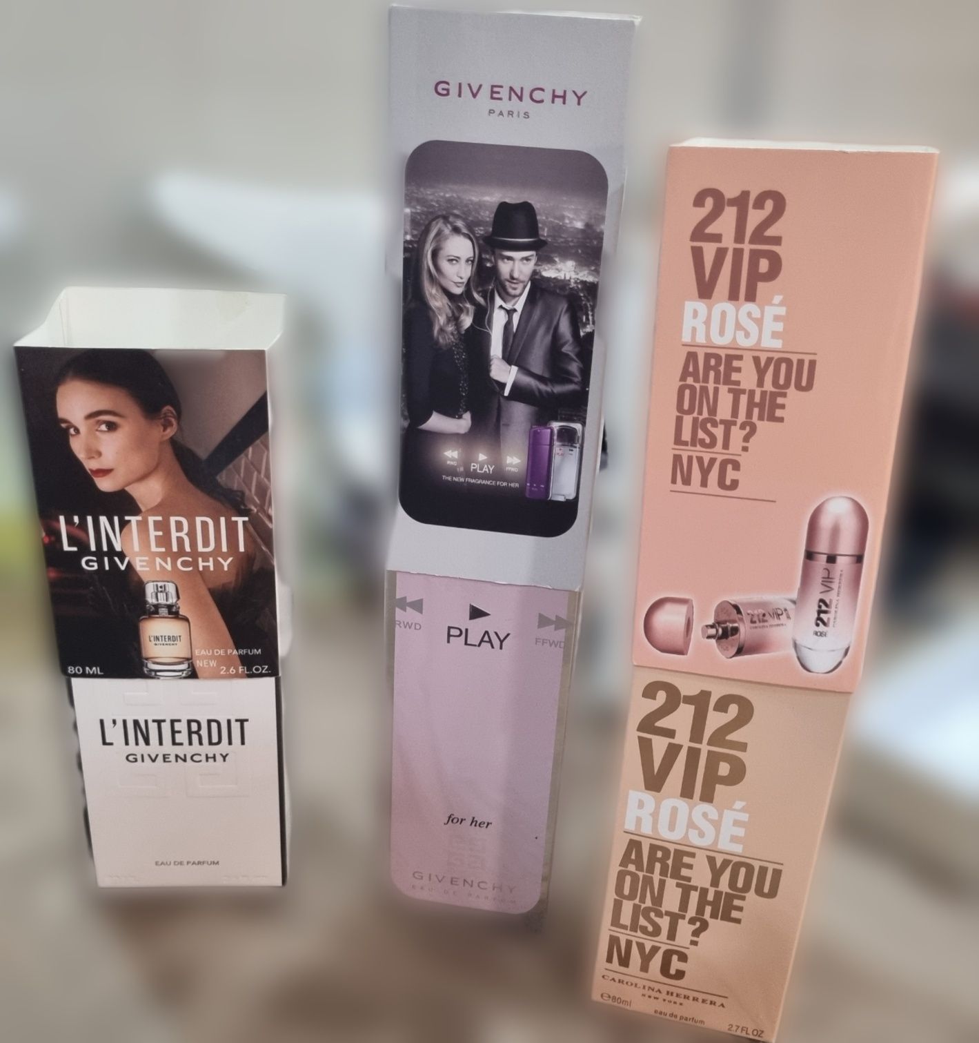 Perfumes de Mulher Givenchy, CH