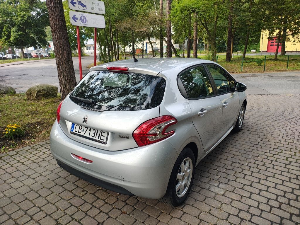 Peugeot 208 1.4 HDi Salon PL