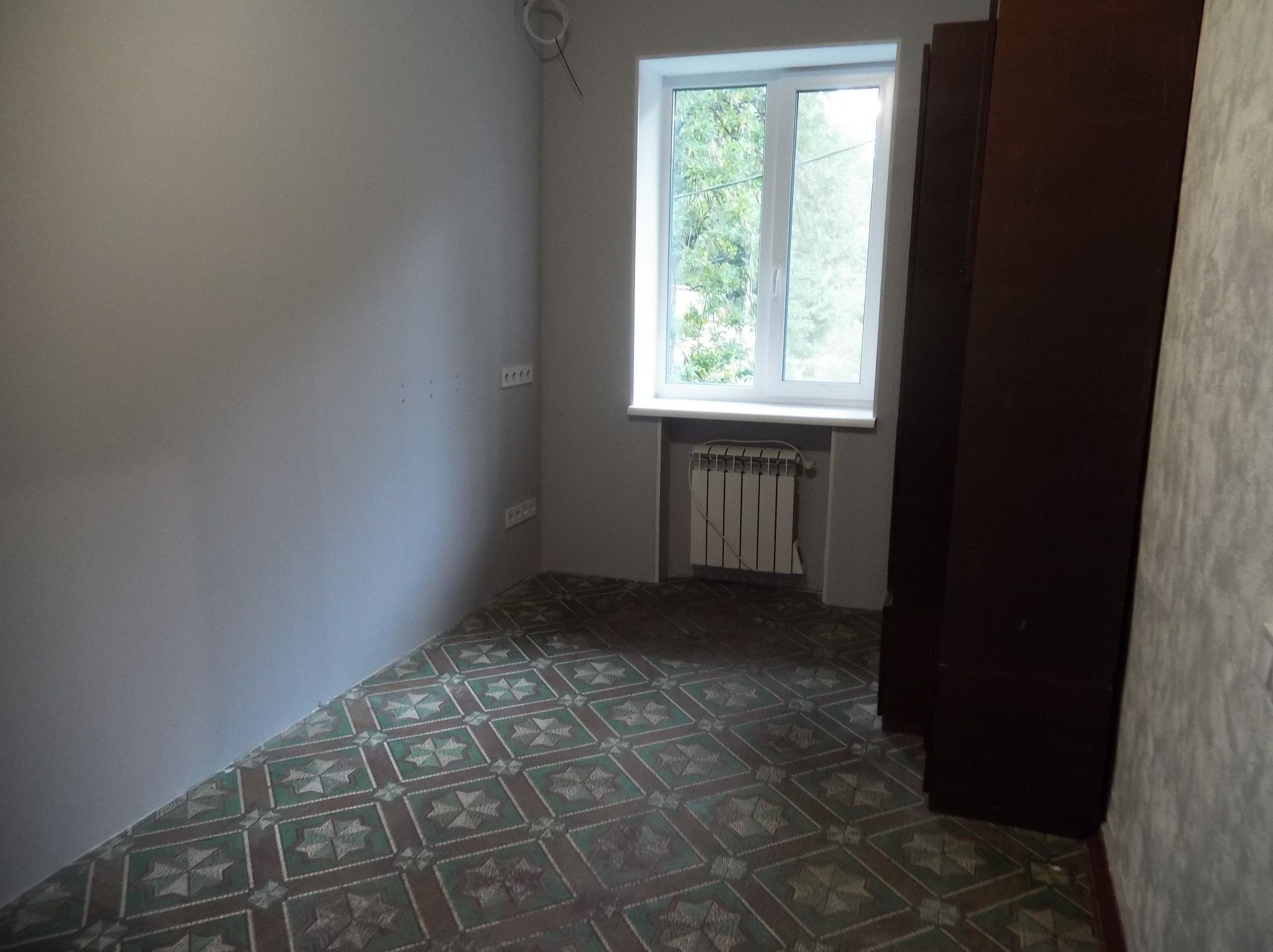 Сдам 3 комн квартиру с Ао вблизи ДК горького