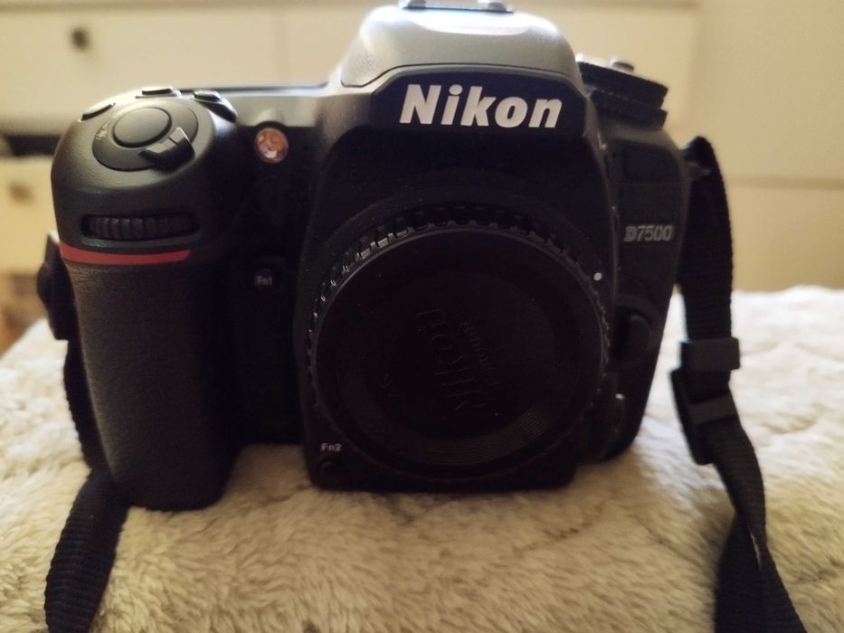 Câmara fotográfica Nikon D7500