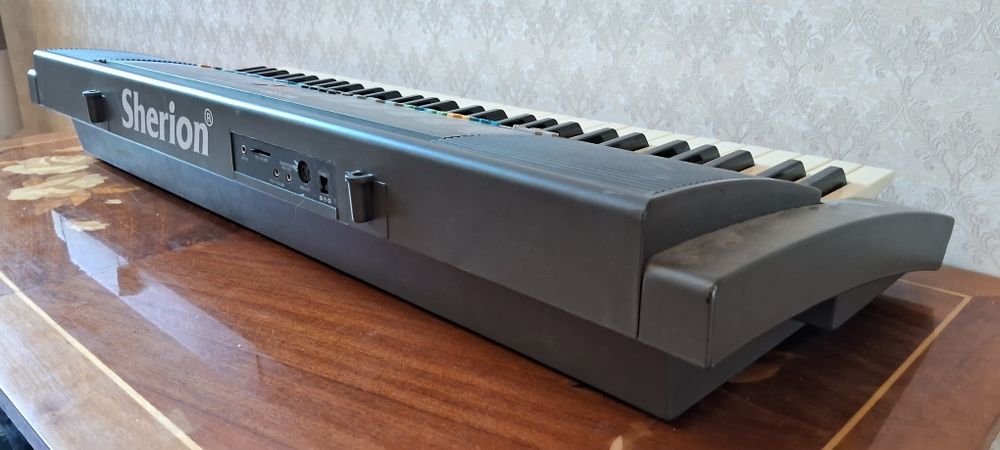 Синтезатор Sherion MC-68A