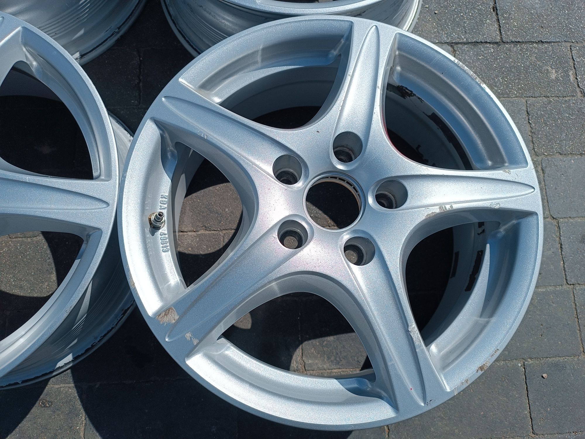 Felgi Alu Mazda Kia Hyundai 5x114.3 ET50 6.5J16