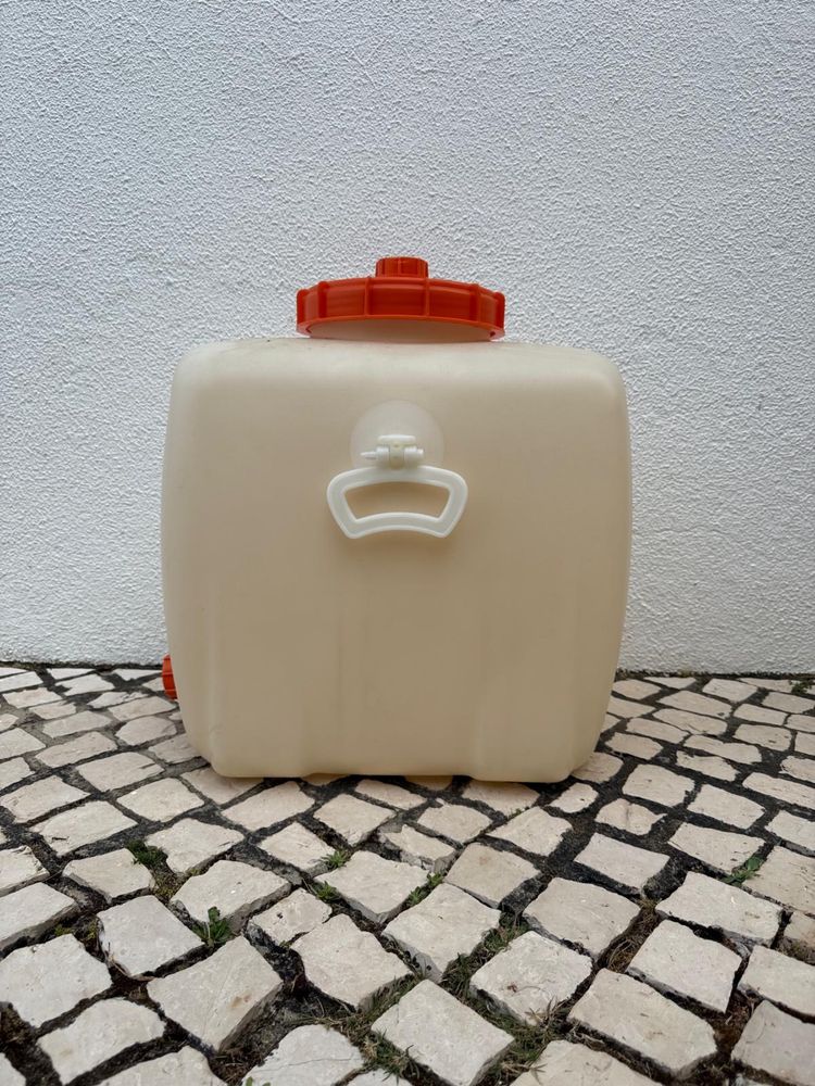 Fermentador para cerveja artesanal